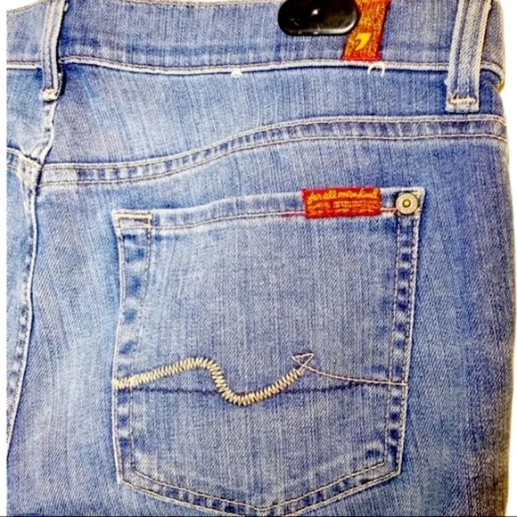 7FAM Cropped Straight Leg Mid-Rise Jeans, Size 27