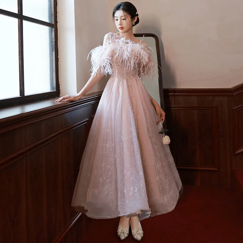 A Niche High-end French Style Feather Evening Dress For Women