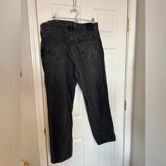 Abercrombie and Fitch High Rise 90s Relaxed Jean