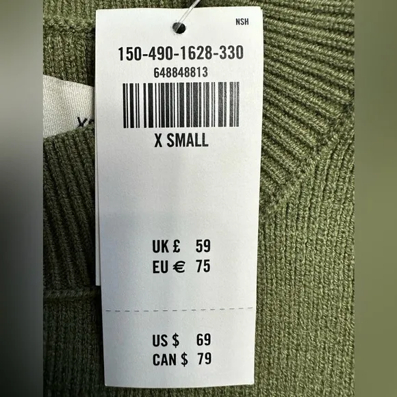 ABERCROMBIE AND FITCH Soft A&amp;F Crewneck Sweater, size XSMALL