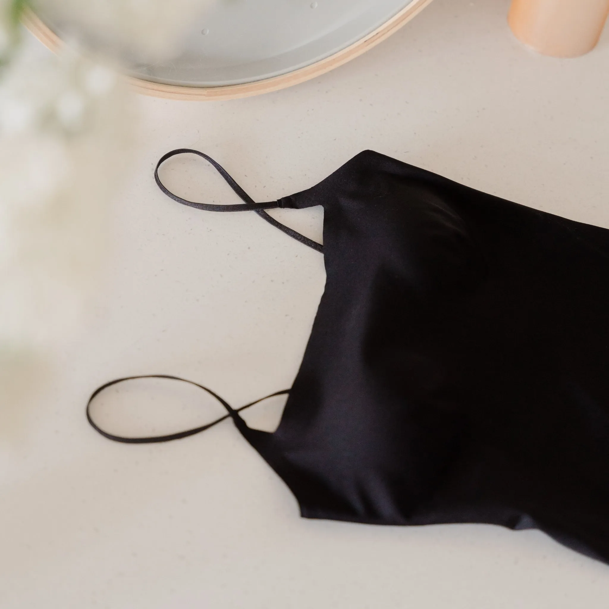 air-ee Square Neck Seamless Bodysuit (Signature Edition) in Black