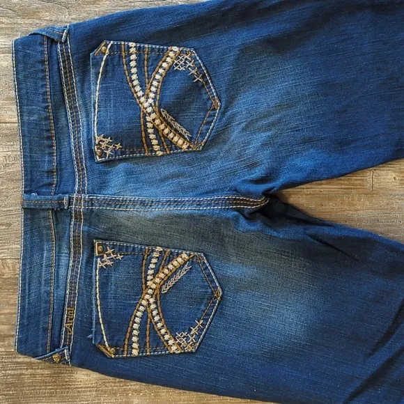 ARIAT Ruby Caliente slim fit bootcut cowgirl jeans medium wash sz 30R 30x31.75L