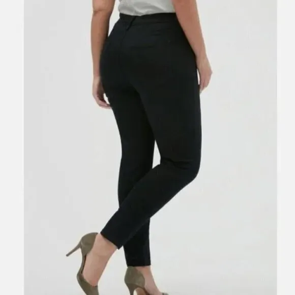 Banana Republic Black High-Rise Skinny Fade-Resistant Jeans Size 0/25 RAW HEM