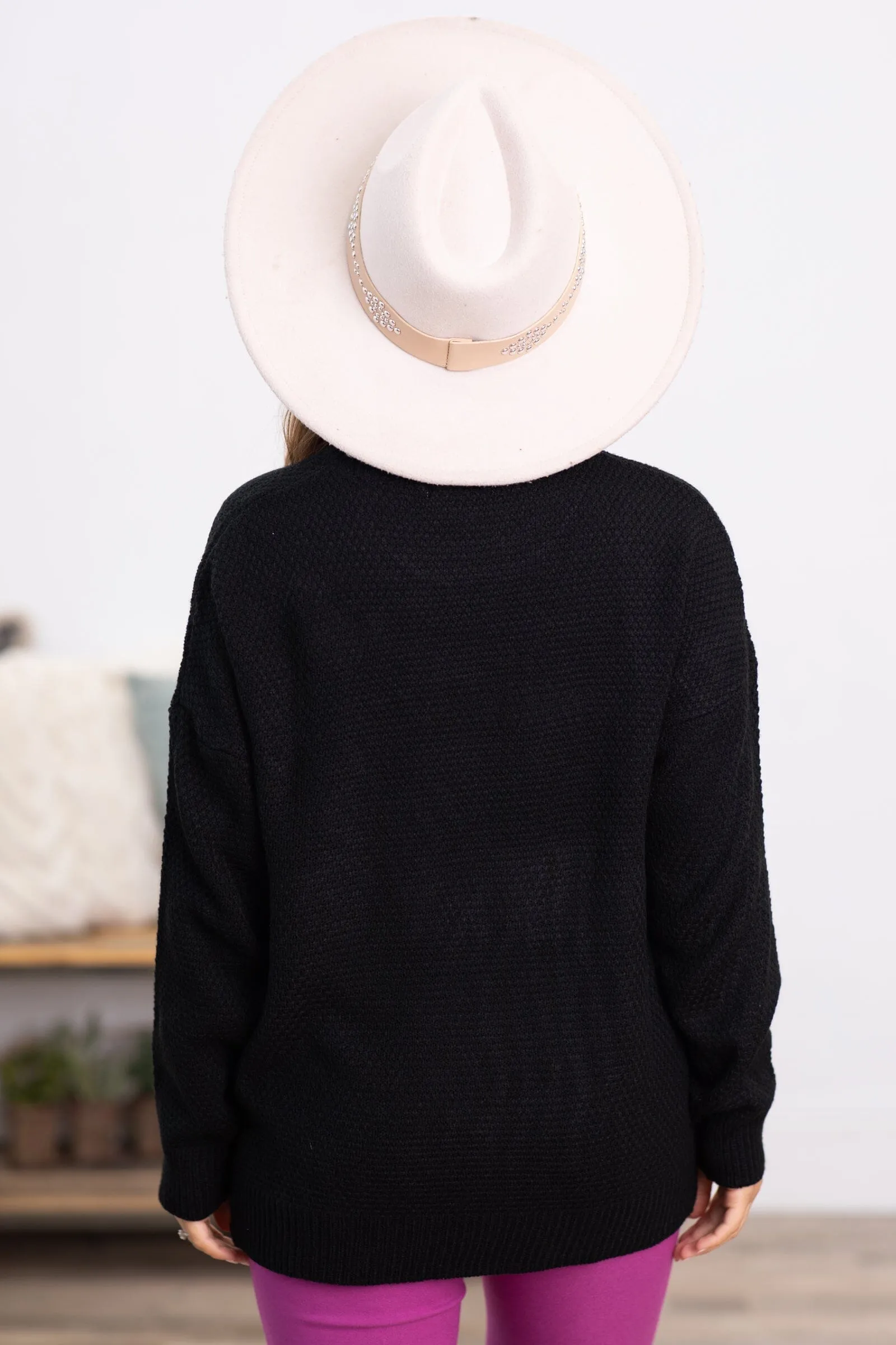 Black Ribbed Trim Round Neck Basic Sweater