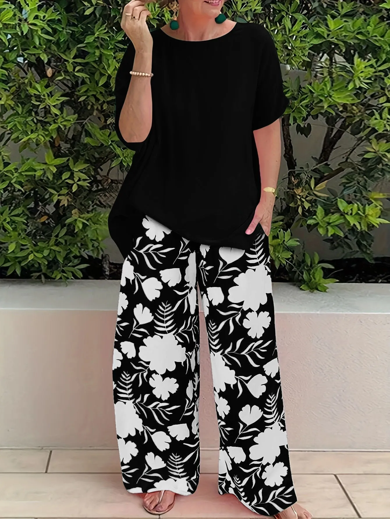 Bonnie - Elegant floral ensemble for style and comfort
