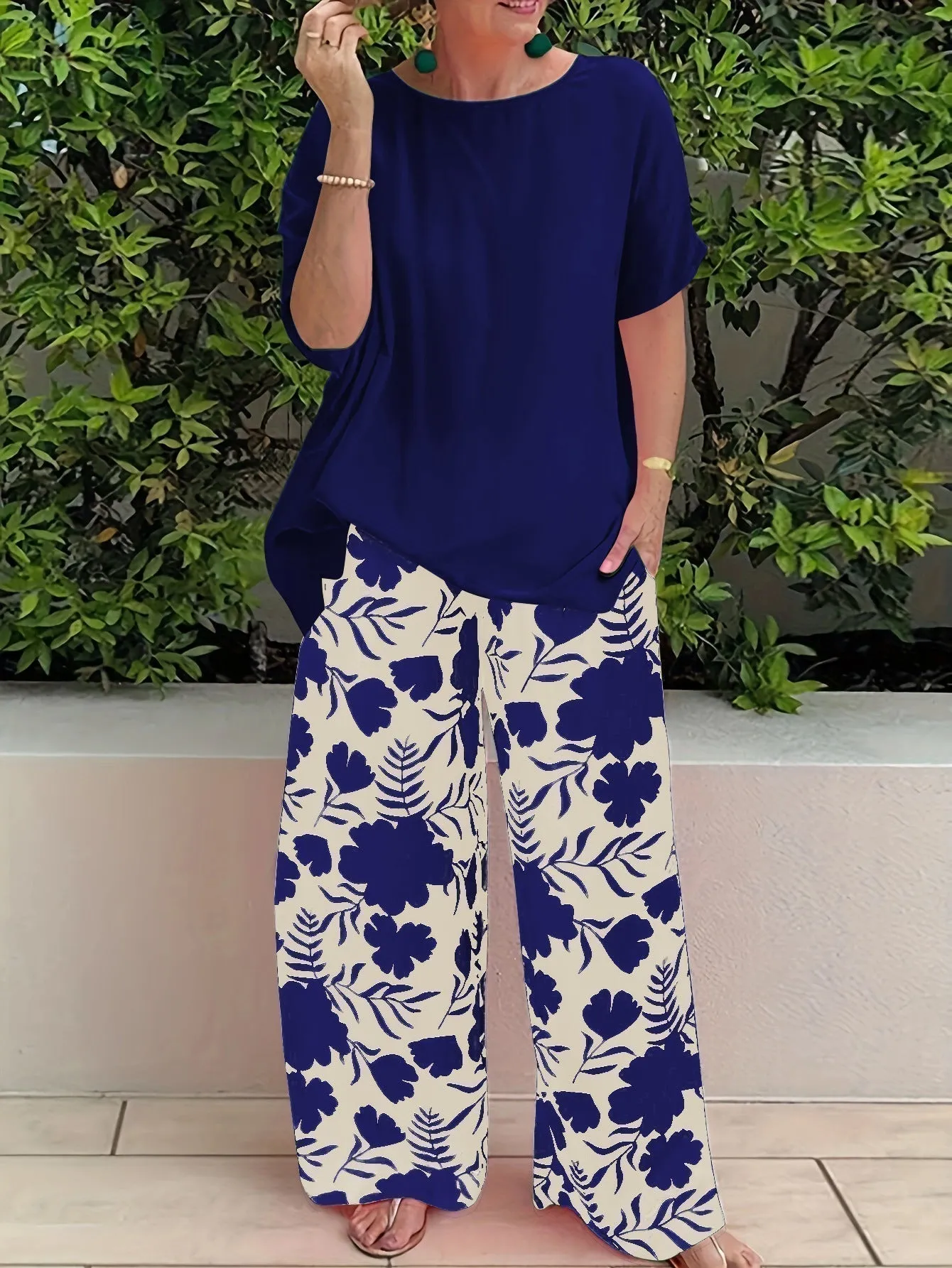 Bonnie - Elegant floral ensemble for style and comfort