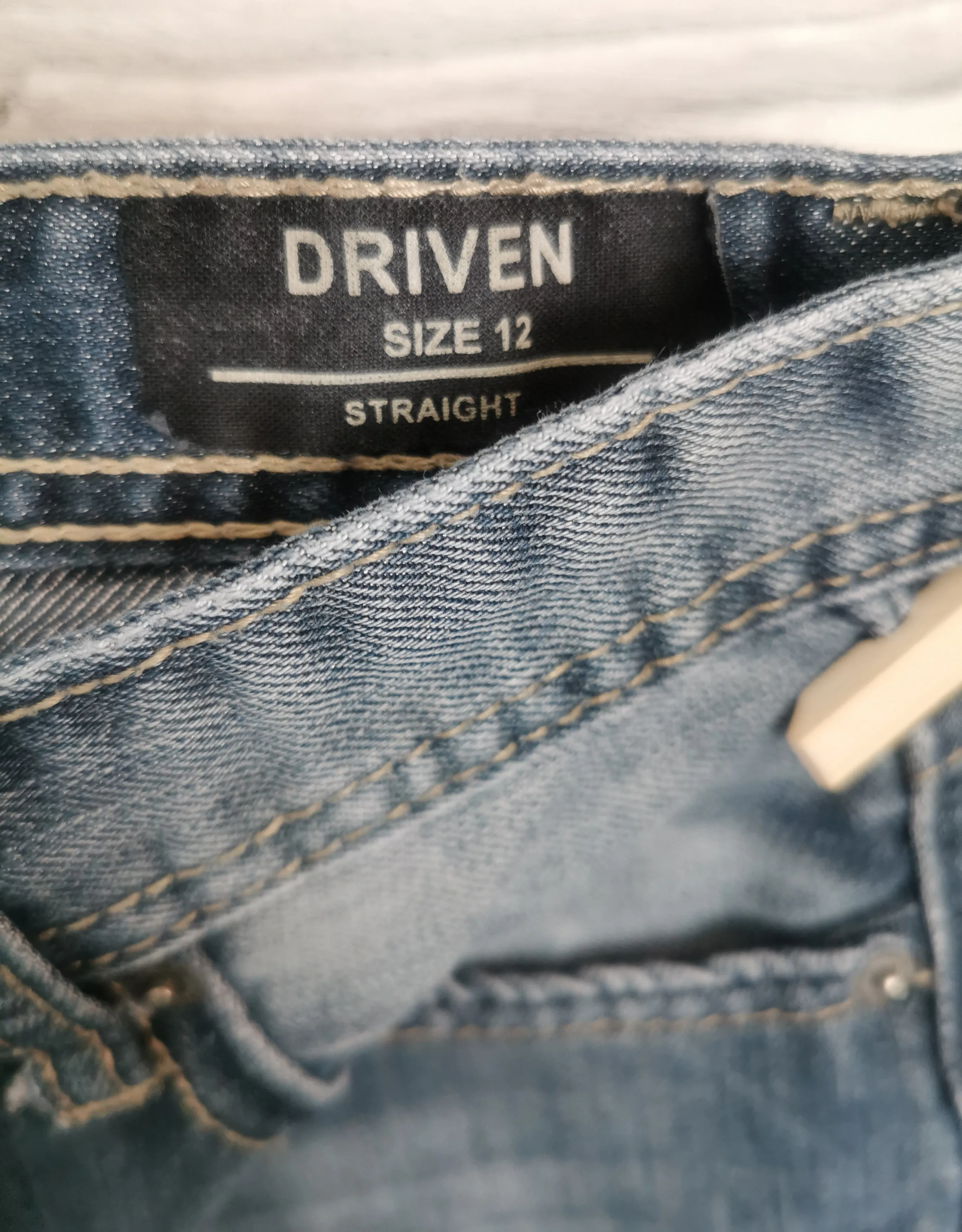 BOY SIZE 12 YEARS - BUFFALO, Style: 'Driven X' Straight Jeans EUC B16