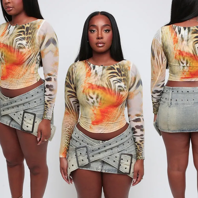 Chic  Fall Vintage Print Round Neck Long Sleeve Crop Top for Effortless Style