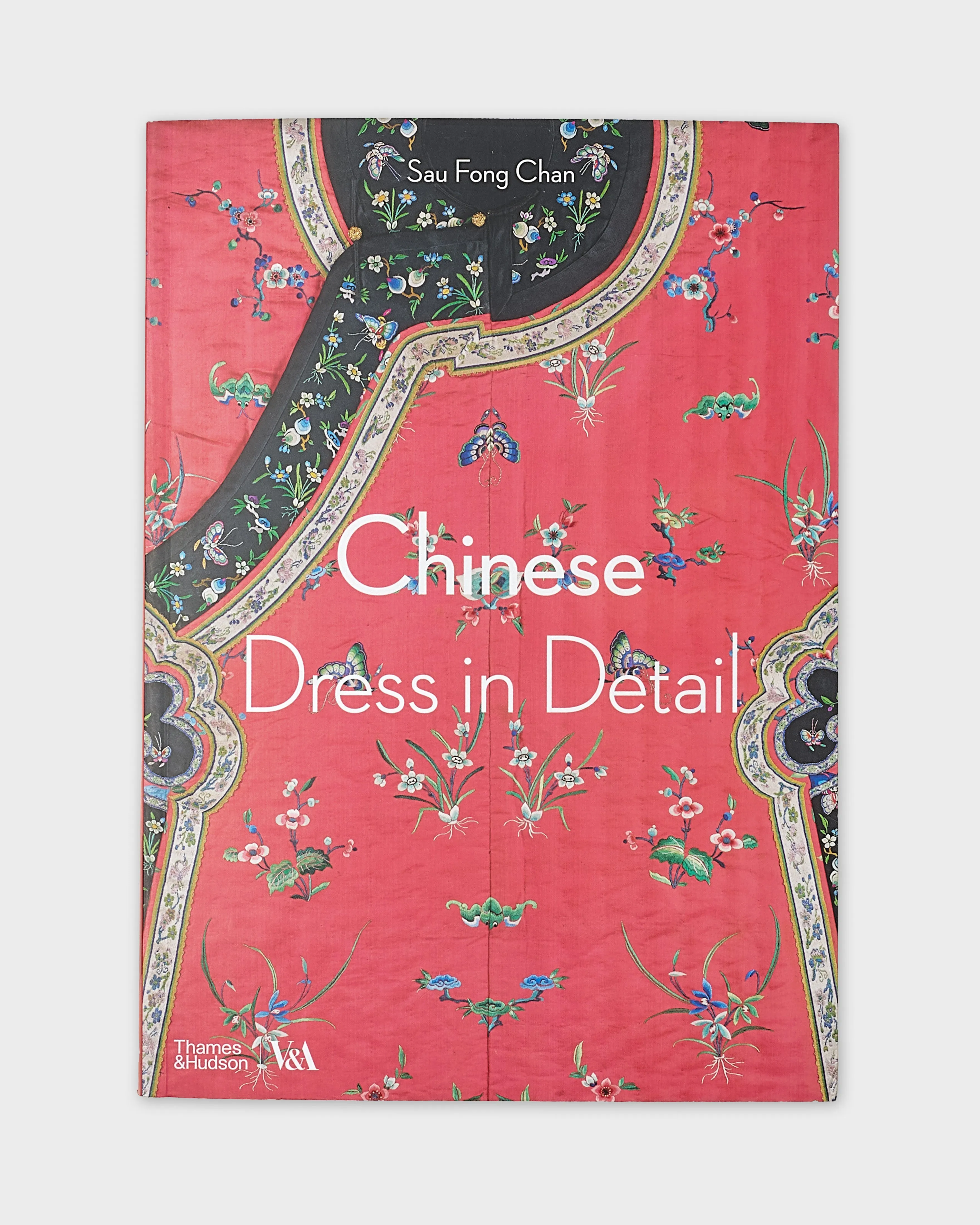 Chinese Dress in Detail by Sau Fong Chan