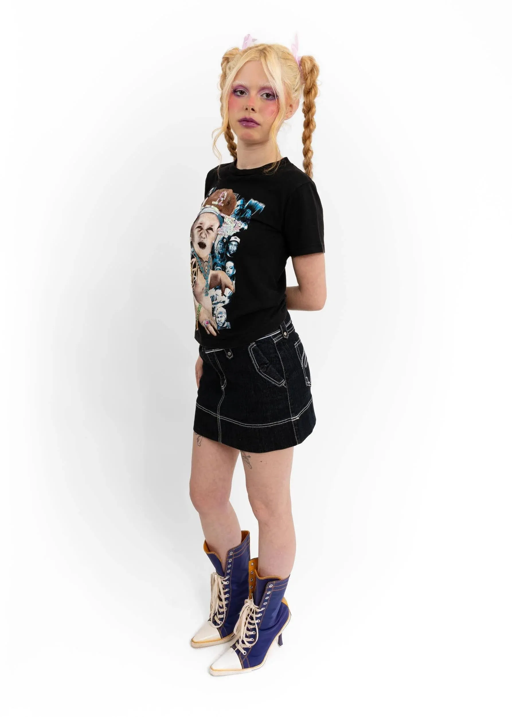 Crocodile embroidered denim mini skirt