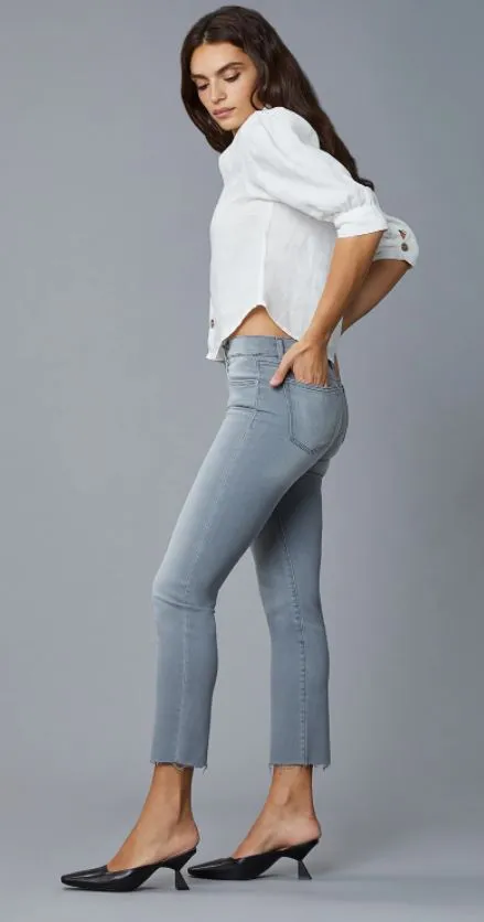 DL1961 Mara Straight - Mid Rise Instascupt Lt. Smoke