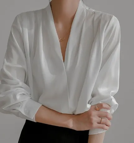 Dulcie | V-Neck Puff Sleeve Blouse
