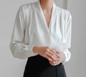 Dulcie | V-Neck Puff Sleeve Blouse
