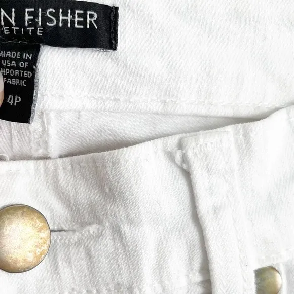 Eileen Fisher White Raw Hem Slim Fit Jeans