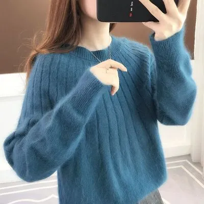 Elegant, soft women's WolffMode sweater