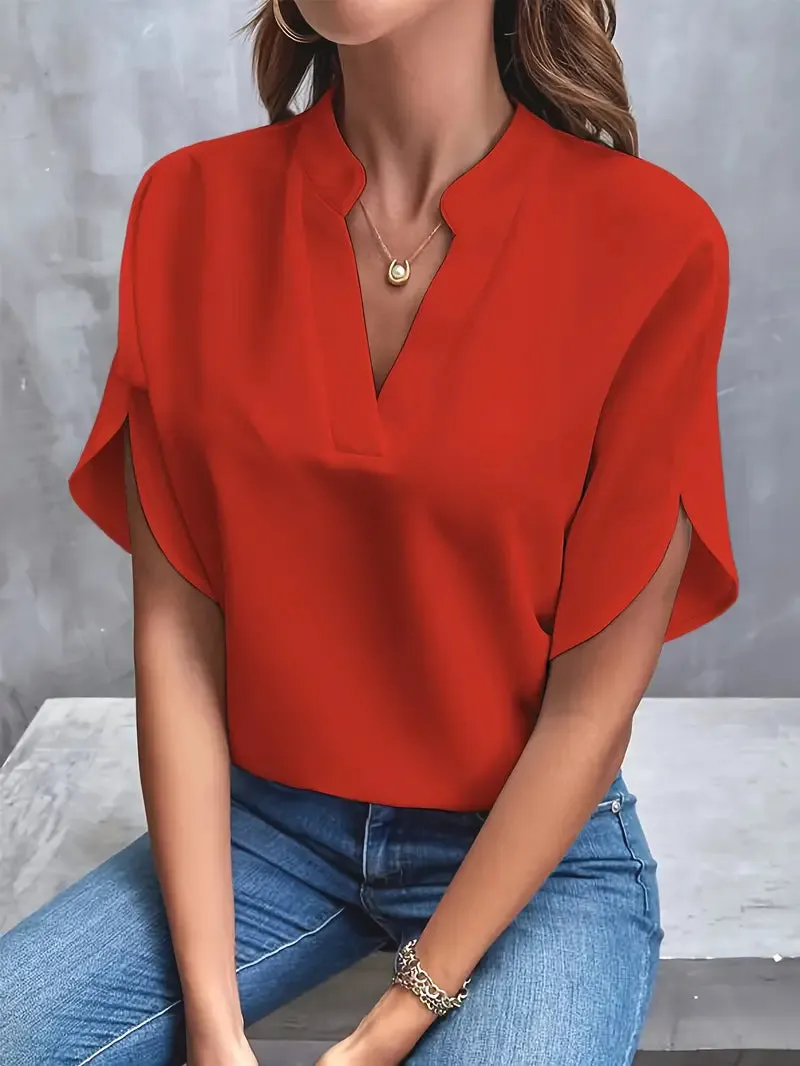 Elegant women's shirt with V-cut-modern & versatile