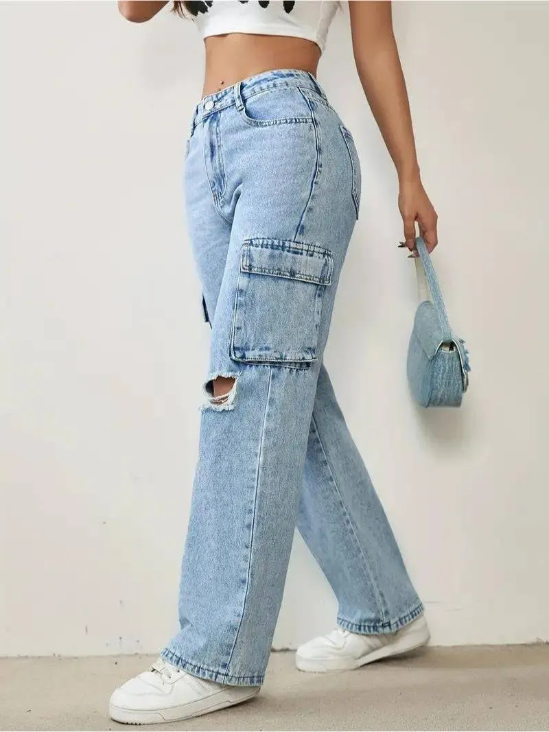 Fearless Fit Knee-Rip Cargo Jeans
