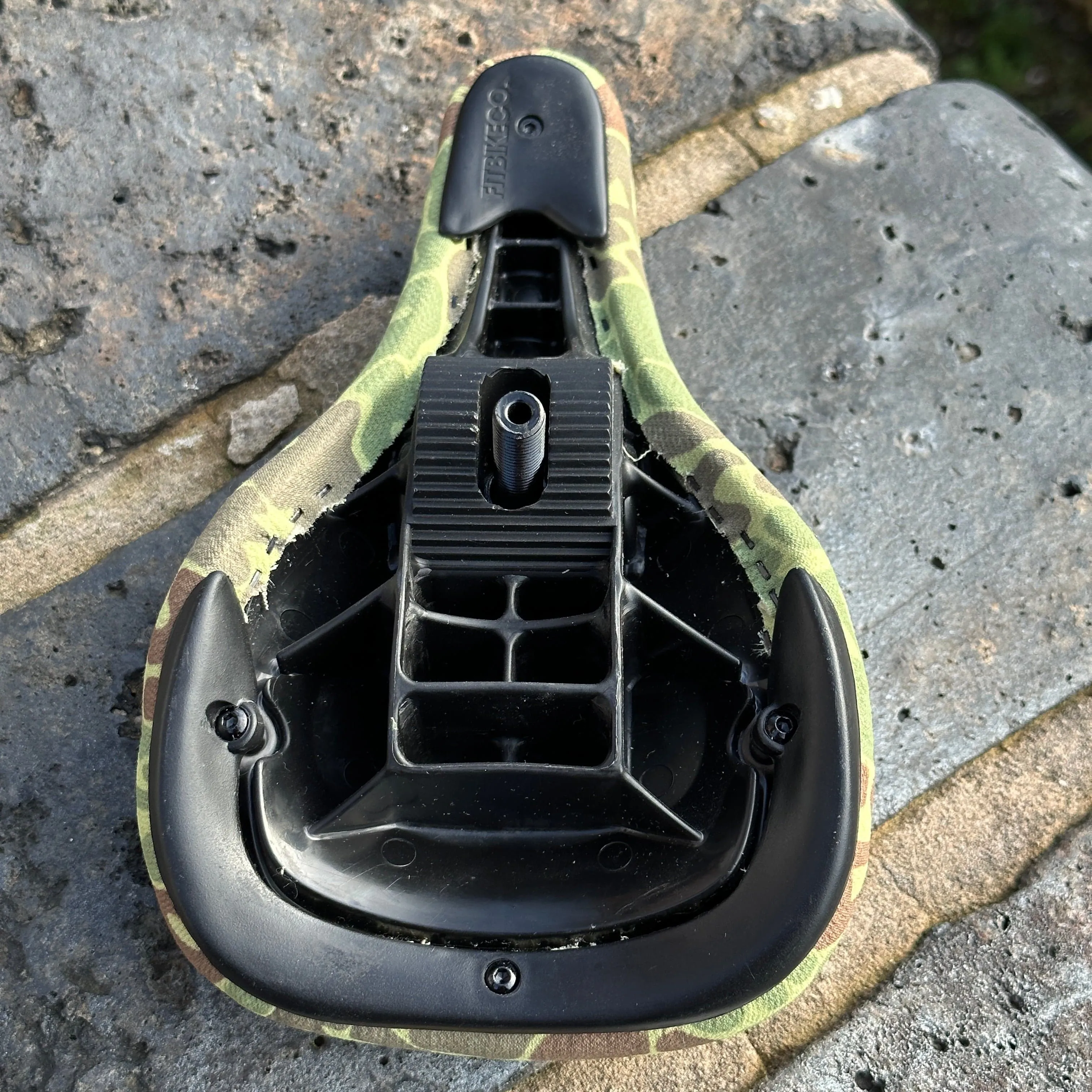 Fit Bike Co Barstool Fat Pivotal Seat All Over Camo