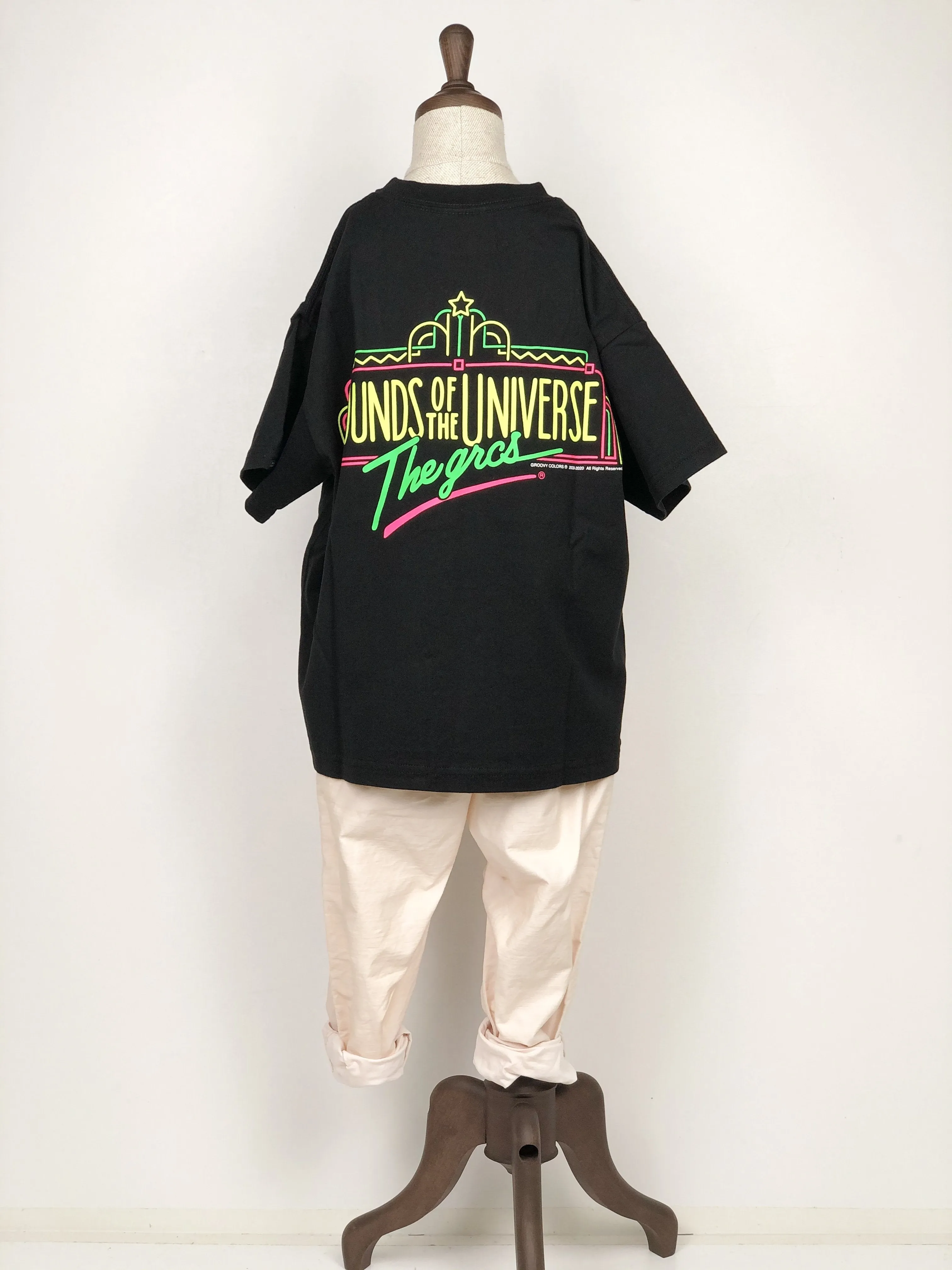 FITH GROOVY COLORS T-SHIRTS