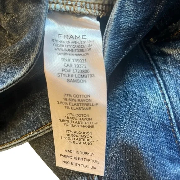 FRAME Le Crop Mini Boot jeans in EUC size 24
