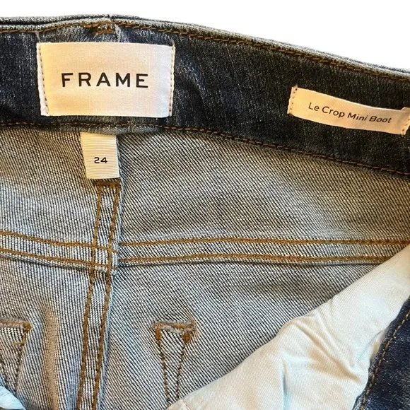FRAME Le Crop Mini Boot jeans in EUC size 24