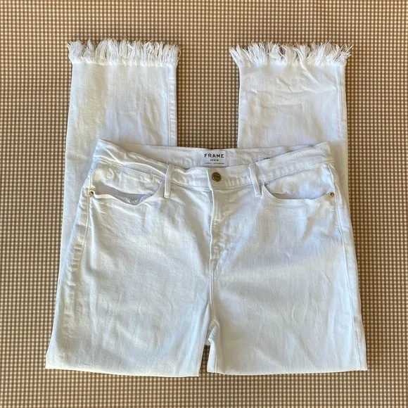 FRAME Le High Straight Blanc white jeans raw hem. Size 32