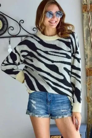 Frayed Edge Stripe Sweater Top – Edgy, Trendy, and Cozy Statement Piece