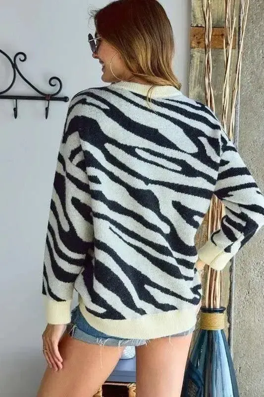 Frayed Edge Stripe Sweater Top – Edgy, Trendy, and Cozy Statement Piece