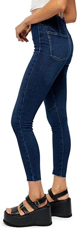 Free People Women's Miles Away High Waist Crop Skinny Jeans in Feel Like Sunshine (24)