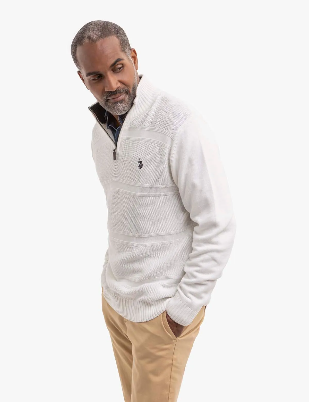 FRONT TEXTURED 1/4 ZIP SWEATER