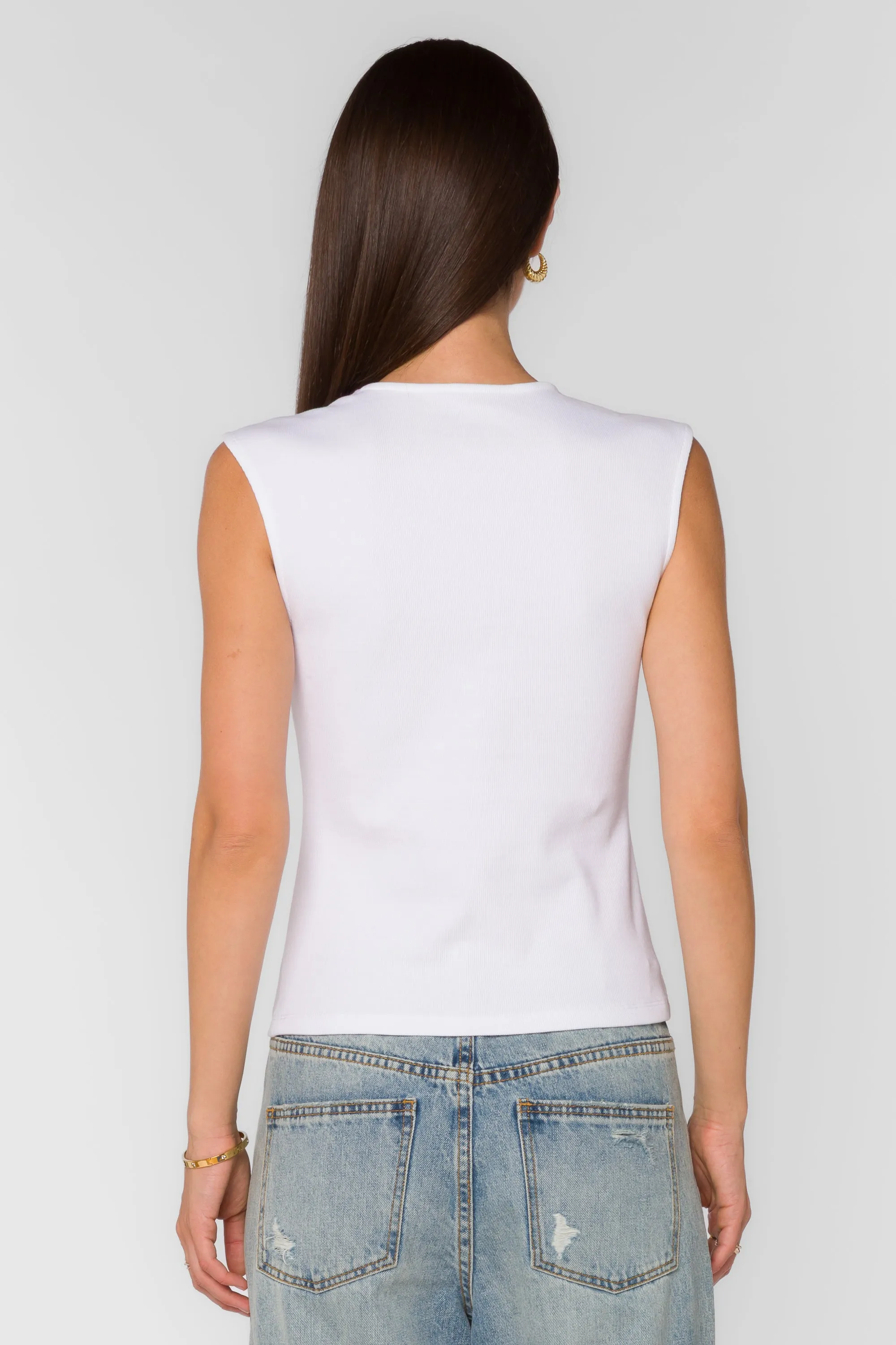 Hayes White Top