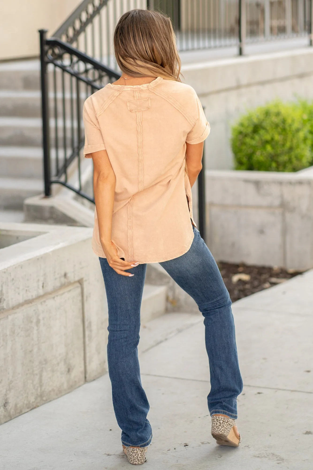 Heathered Round Neck Short Sleeve Top