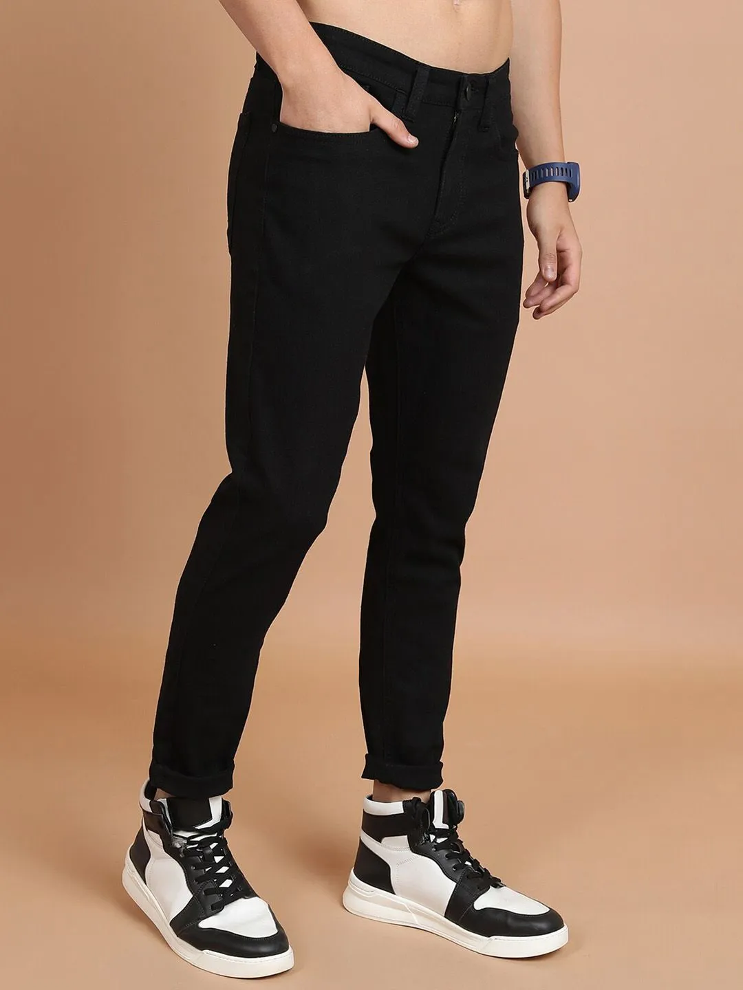 HIGHLANDER Men Black Slim Fit Mid-Rise Clean Look Stretchable Jeans