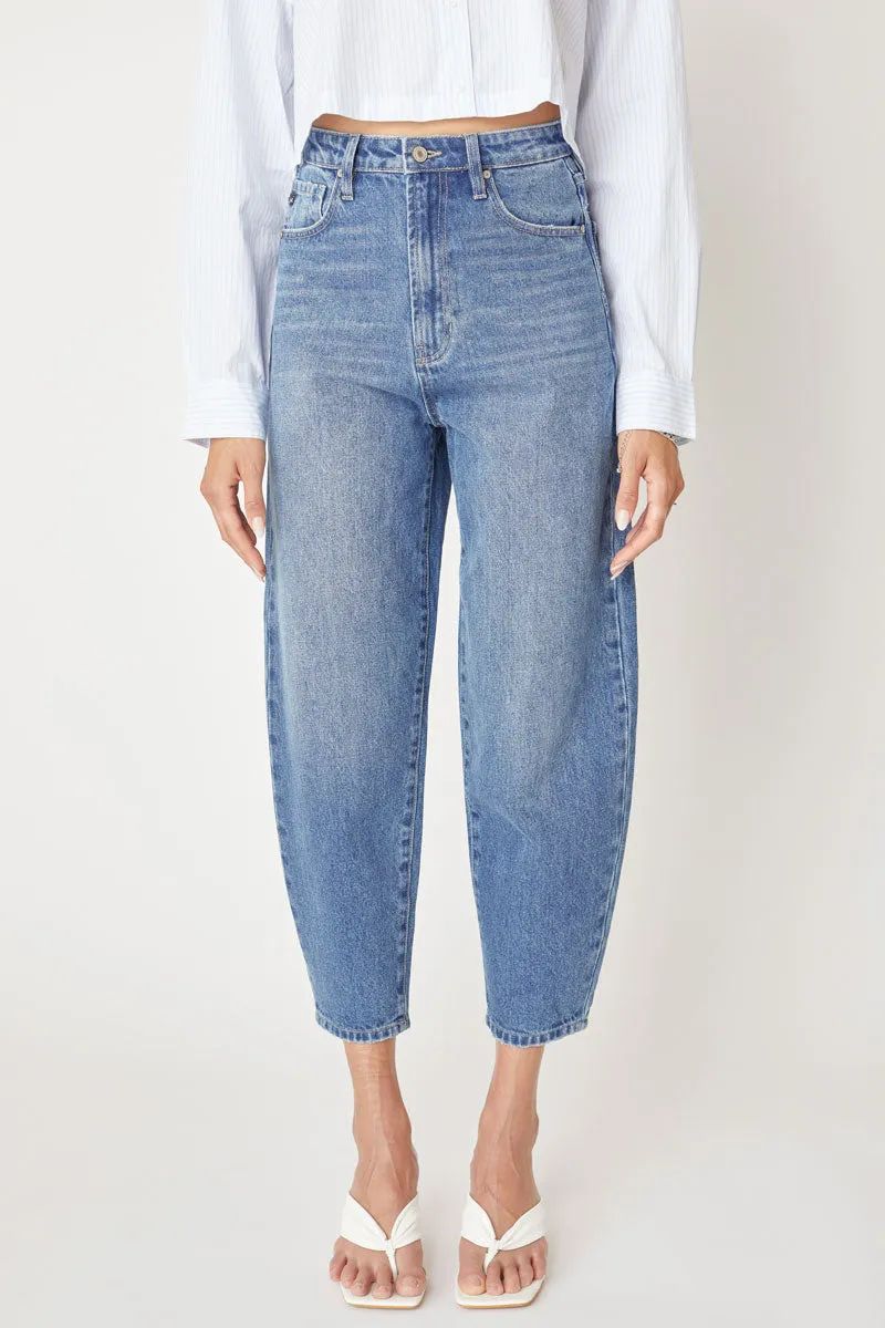 Ivy Ultra High Rise Balloon Fit Jeans