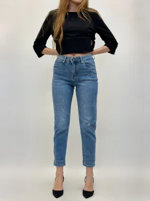 Jeans mum fit con cintura