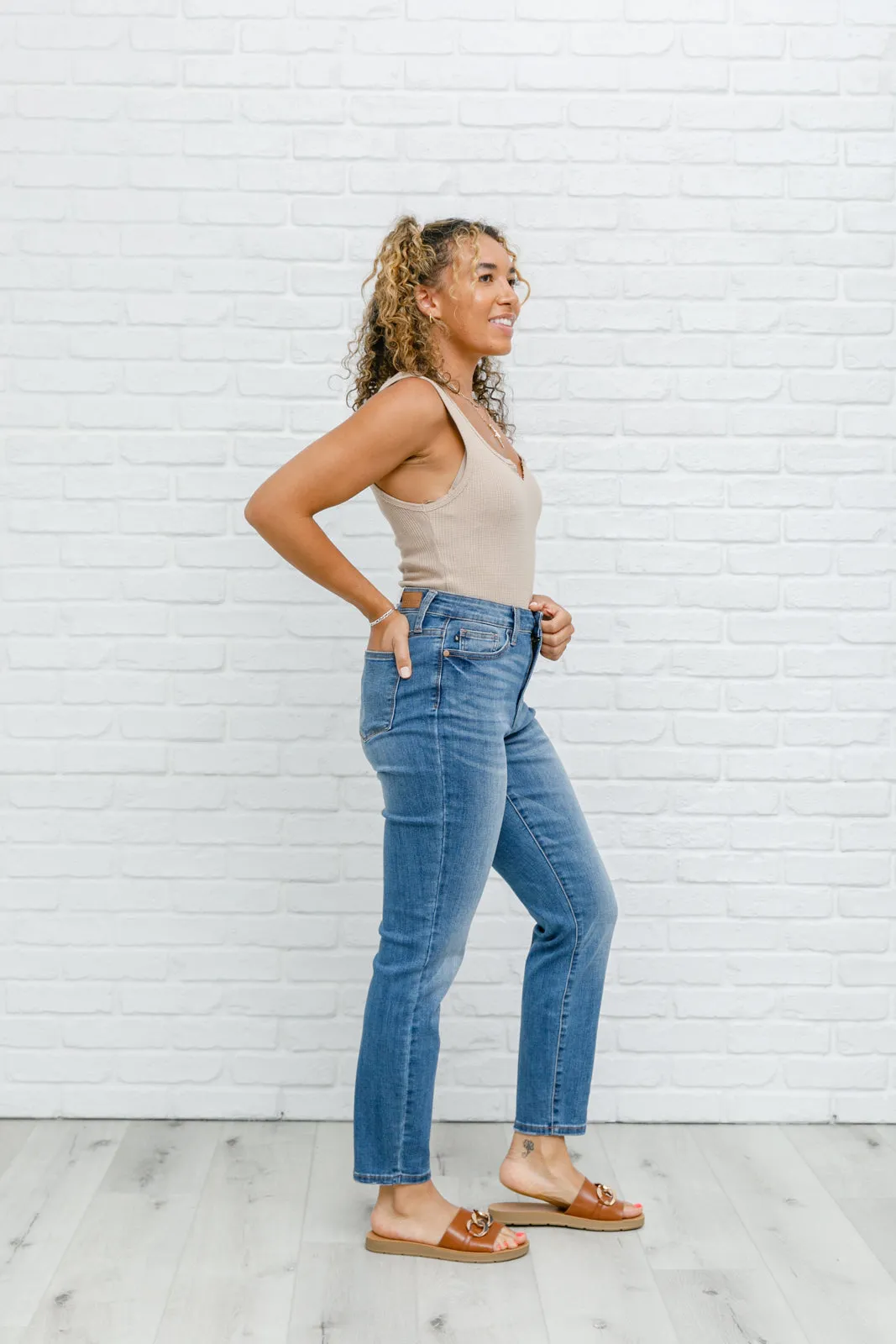 JUDY BLUE High Waist Slim Fit Jeans