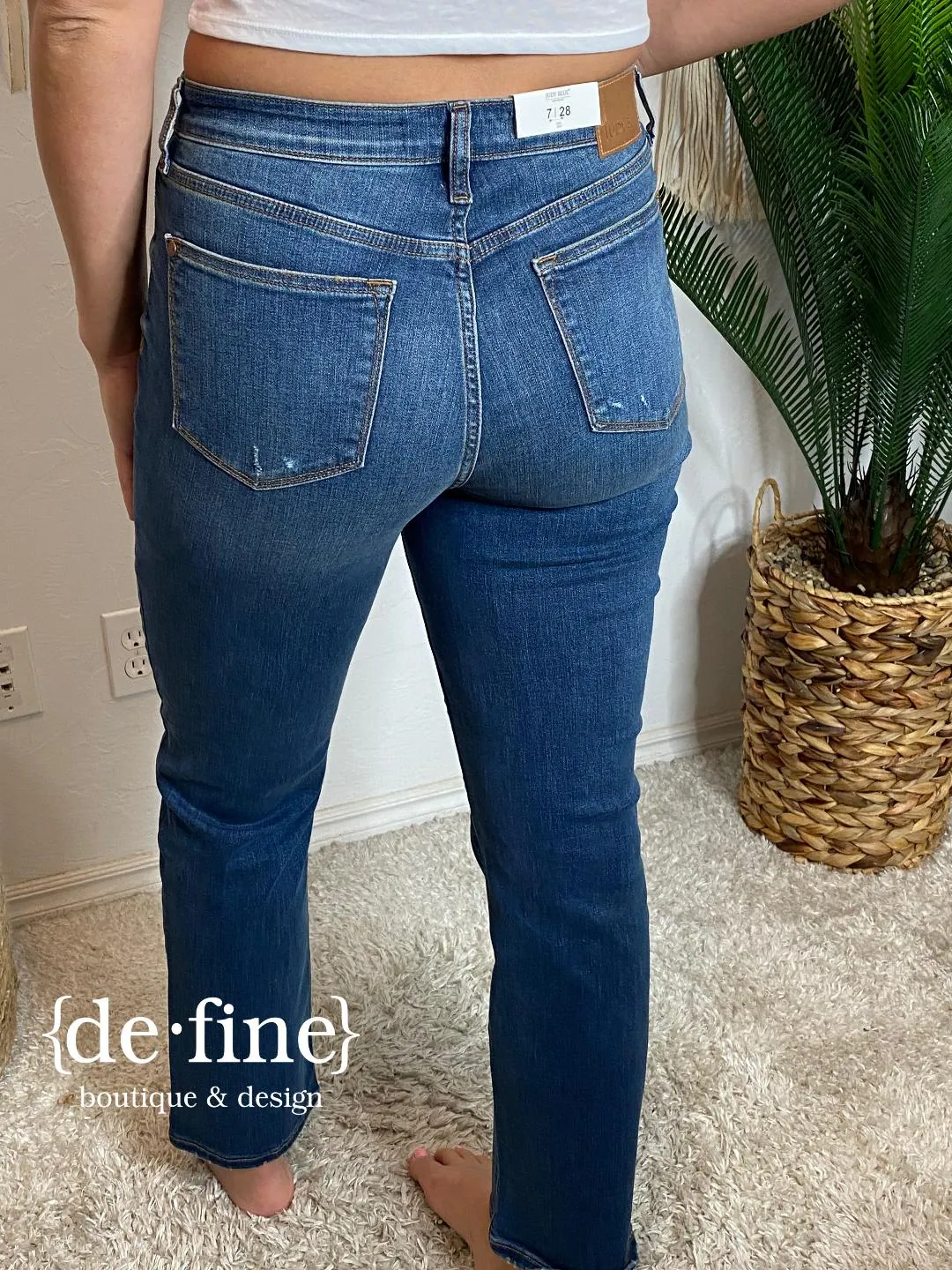 Judy Blue High Waist Straight Fit Jeans