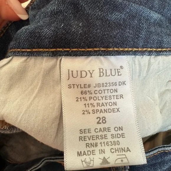 Judy Blue Women’s Straight Fit Jeans (JB82356) (Size 38)