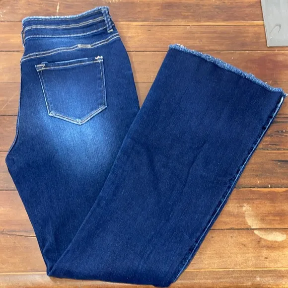 Kan can flare jeans women’s size 15
