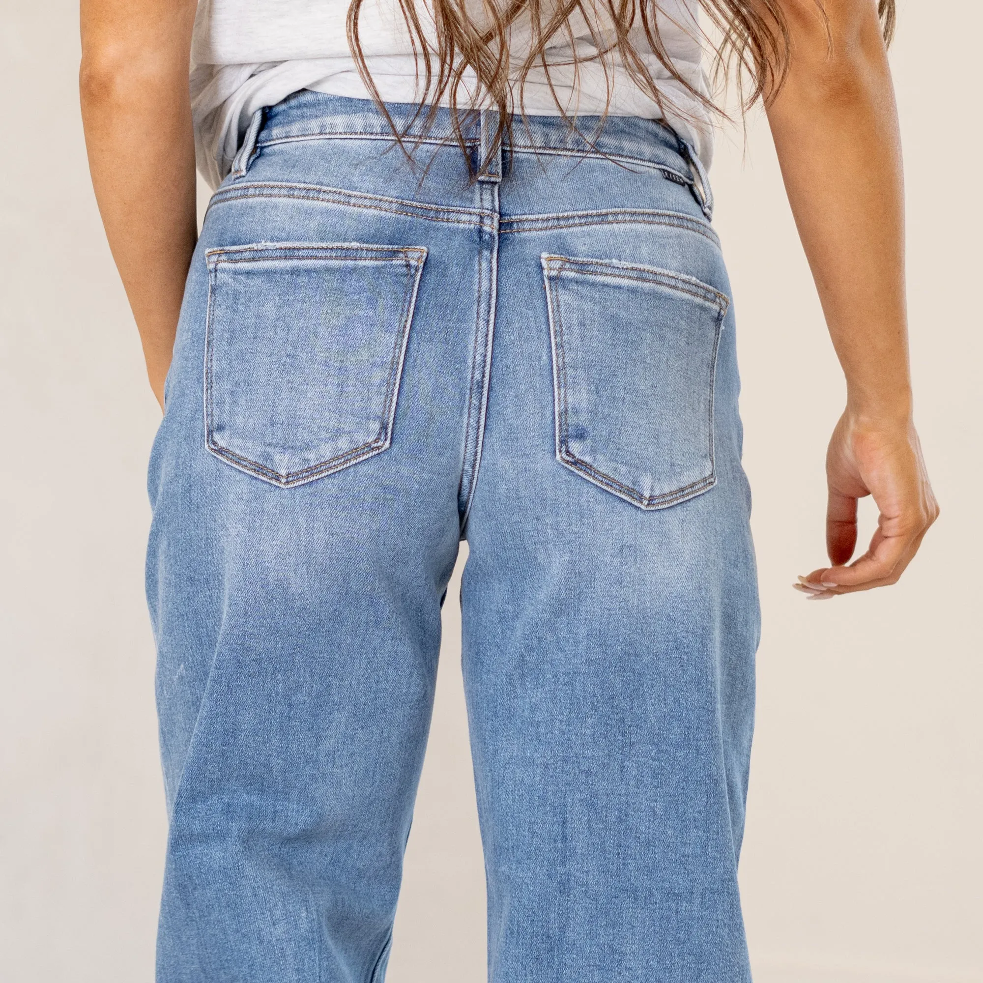 Kiara High Rise Cropped Barrel Fit