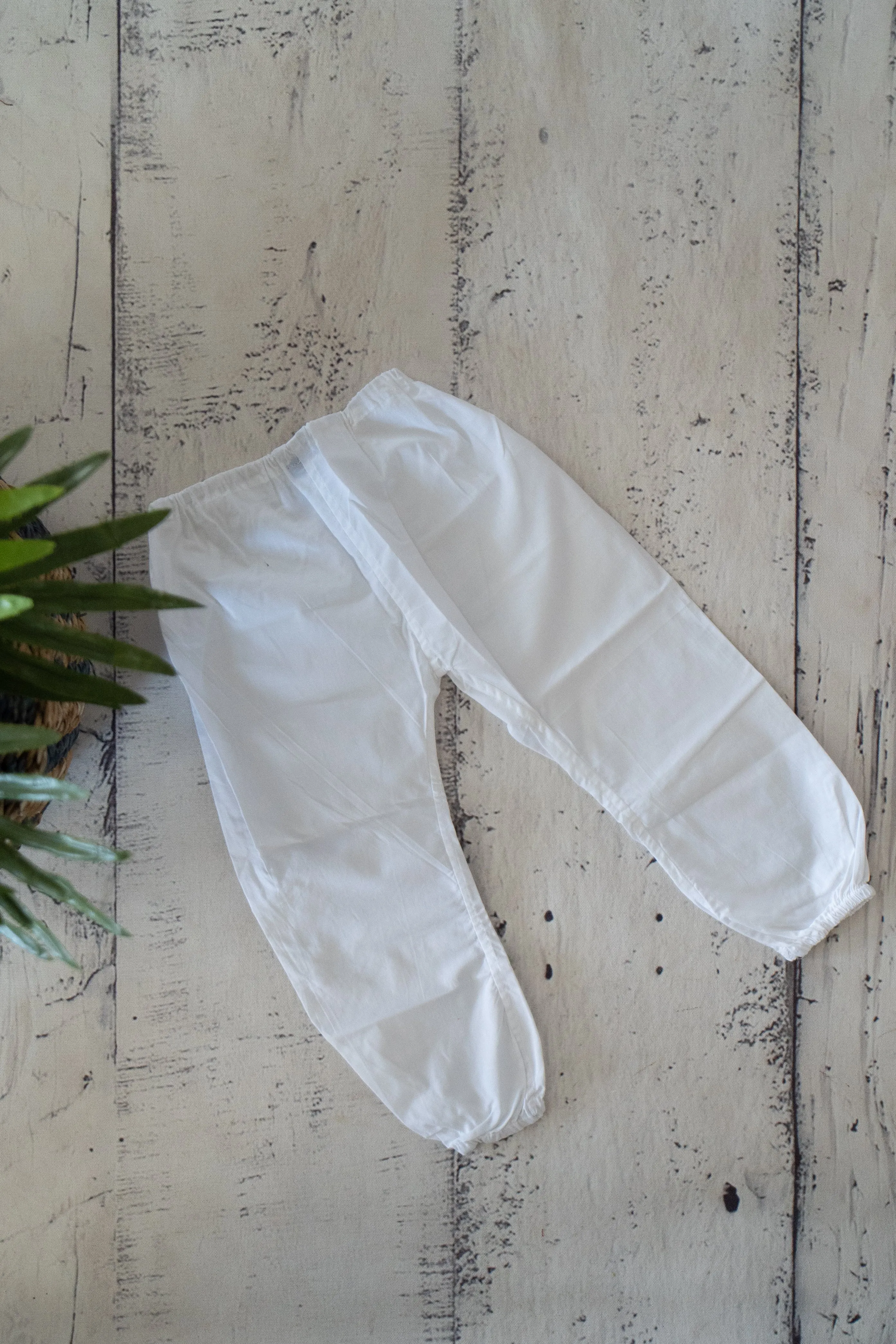 Klingaru White Elastic Pants