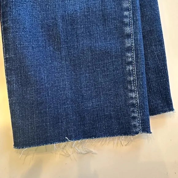 L'AGENCE Sada H/R Crop Slim Jean Castaic Sz 25 NWOT