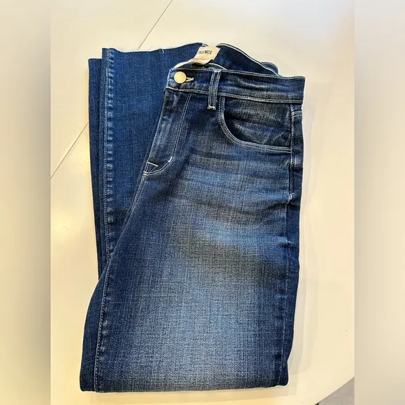 L'AGENCE Sada H/R Crop Slim Jean Castaic Sz 25 NWOT