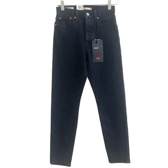 Levis Wedgie Fit Tapered Leg Jeans Size 24 Blue dark wash New