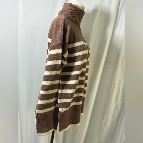 Line &amp; Dot NWT brown super soft turtleneck sweater size small Revolve