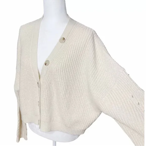 Line &amp; Dot Scarlett Button Front Cropped Loose Fit Knit Cardigan Sweater Size XL