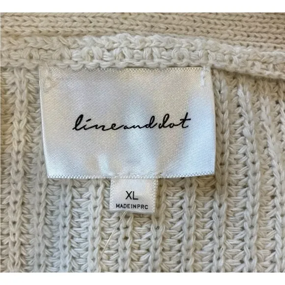 Line &amp; Dot Scarlett Button Front Cropped Loose Fit Knit Cardigan Sweater Size XL