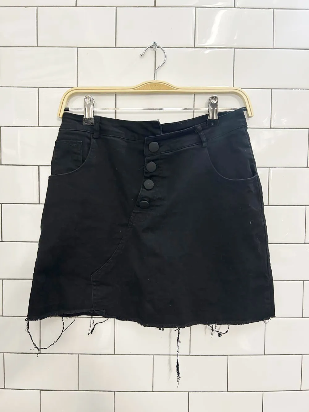 linuoer button fly mini skirt