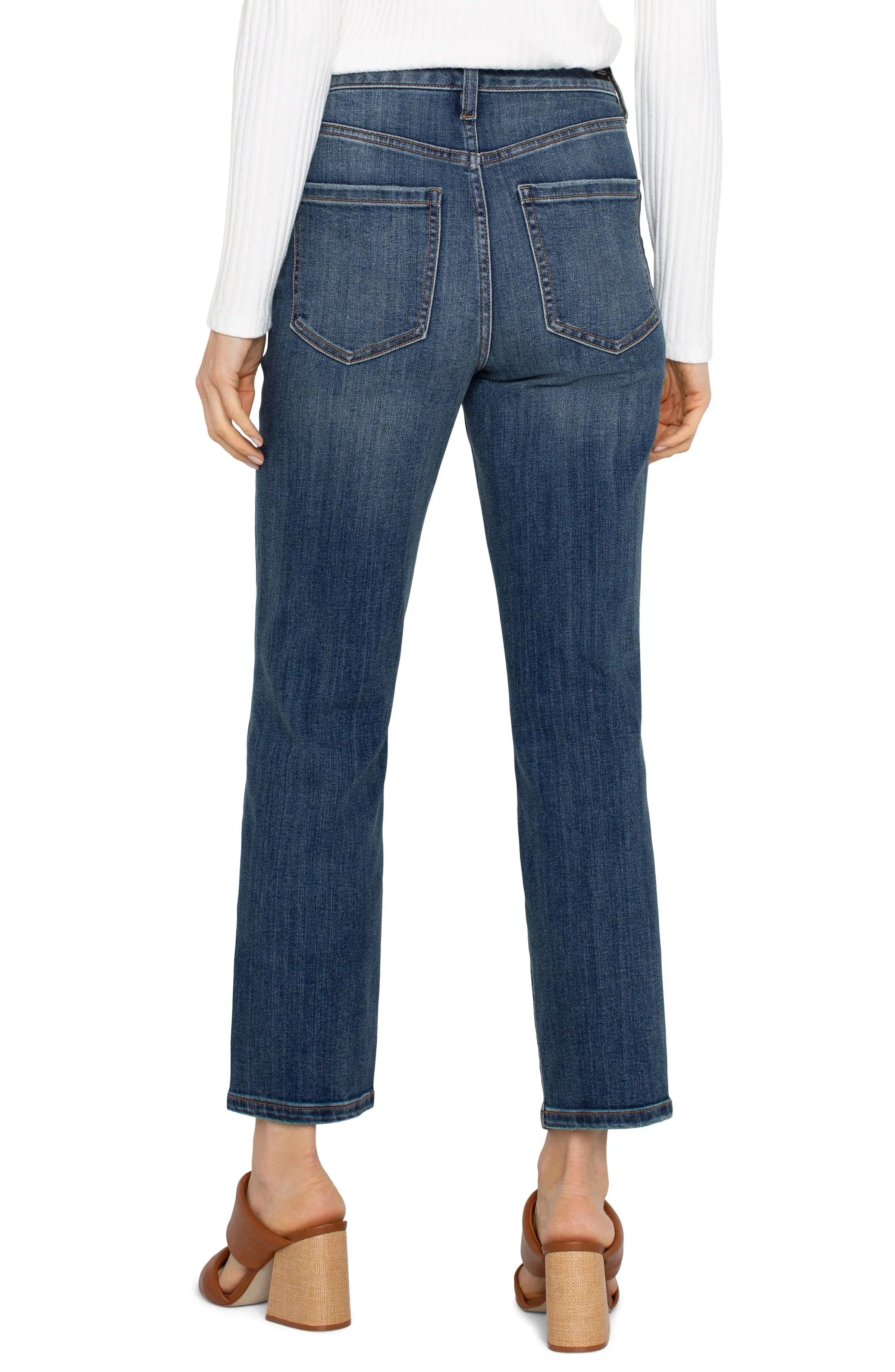 Liv Non-Skinny Skinny Jeans in Allentree