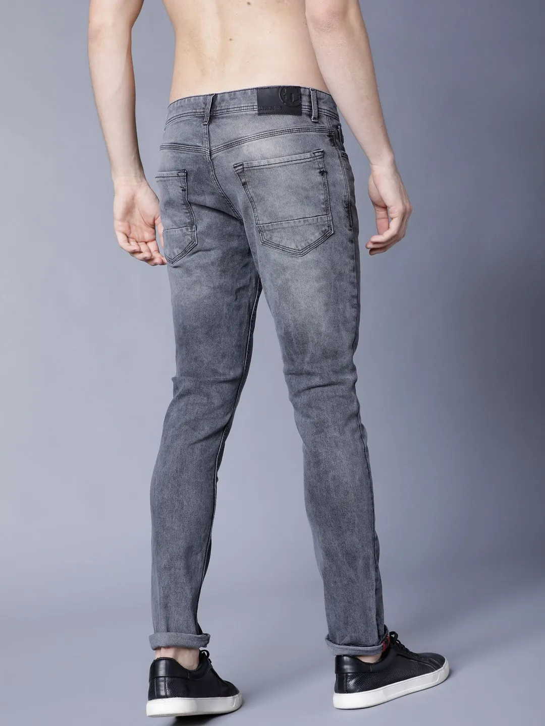 LOCOMOTIVE Men Charcoal Grey Slim Fit Mid-Rise Clean Look Stretchable Jeans